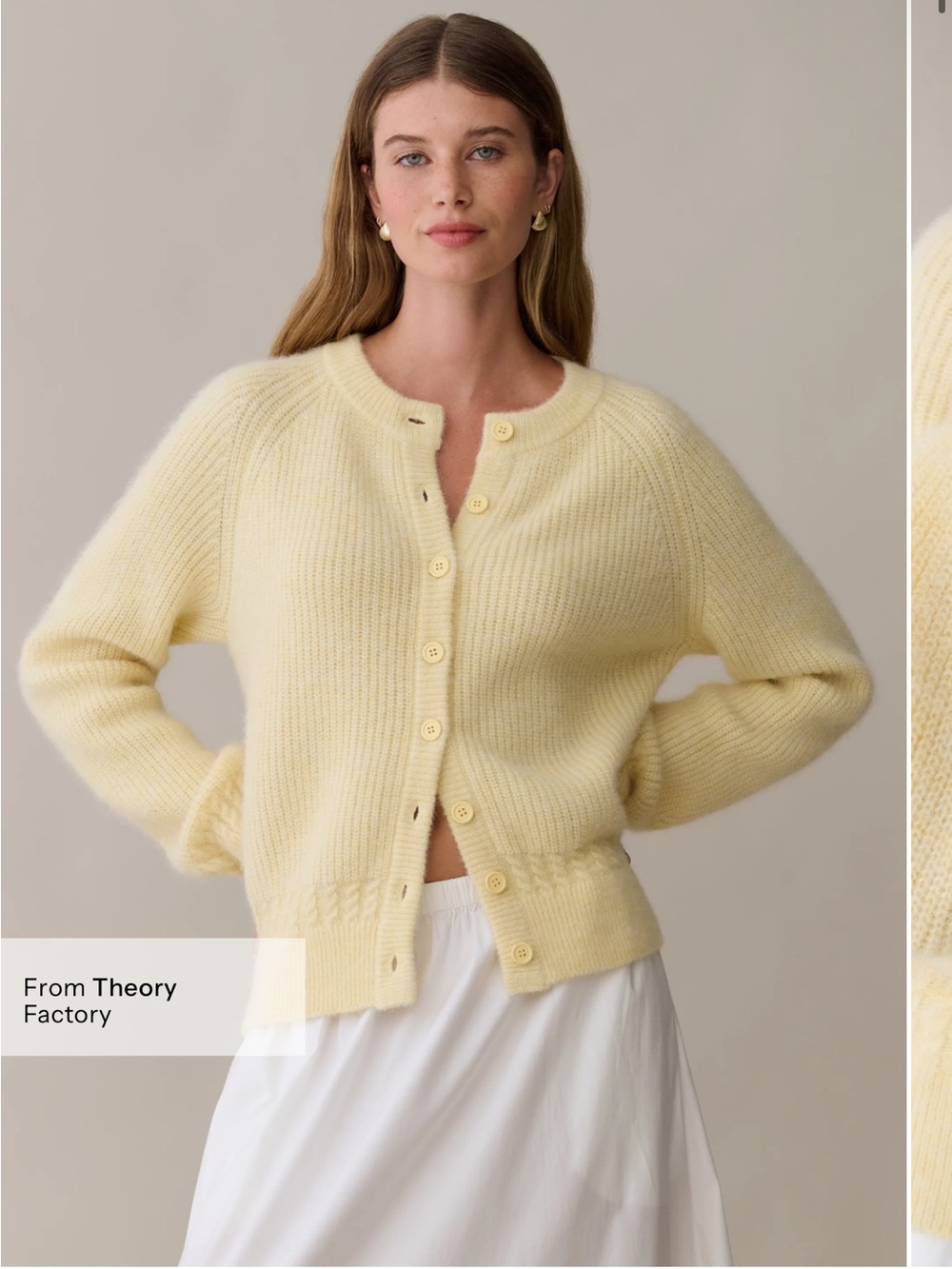 NWT Few Moda Shoshana Cardigan size Large Butter Yellow sweater Kourt button up